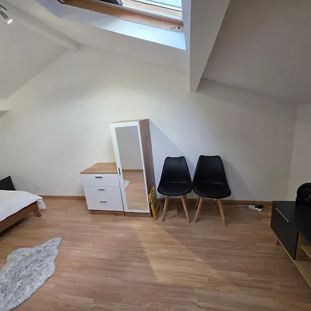 Holiday home Maison De Entierement Equipee Argenteuil